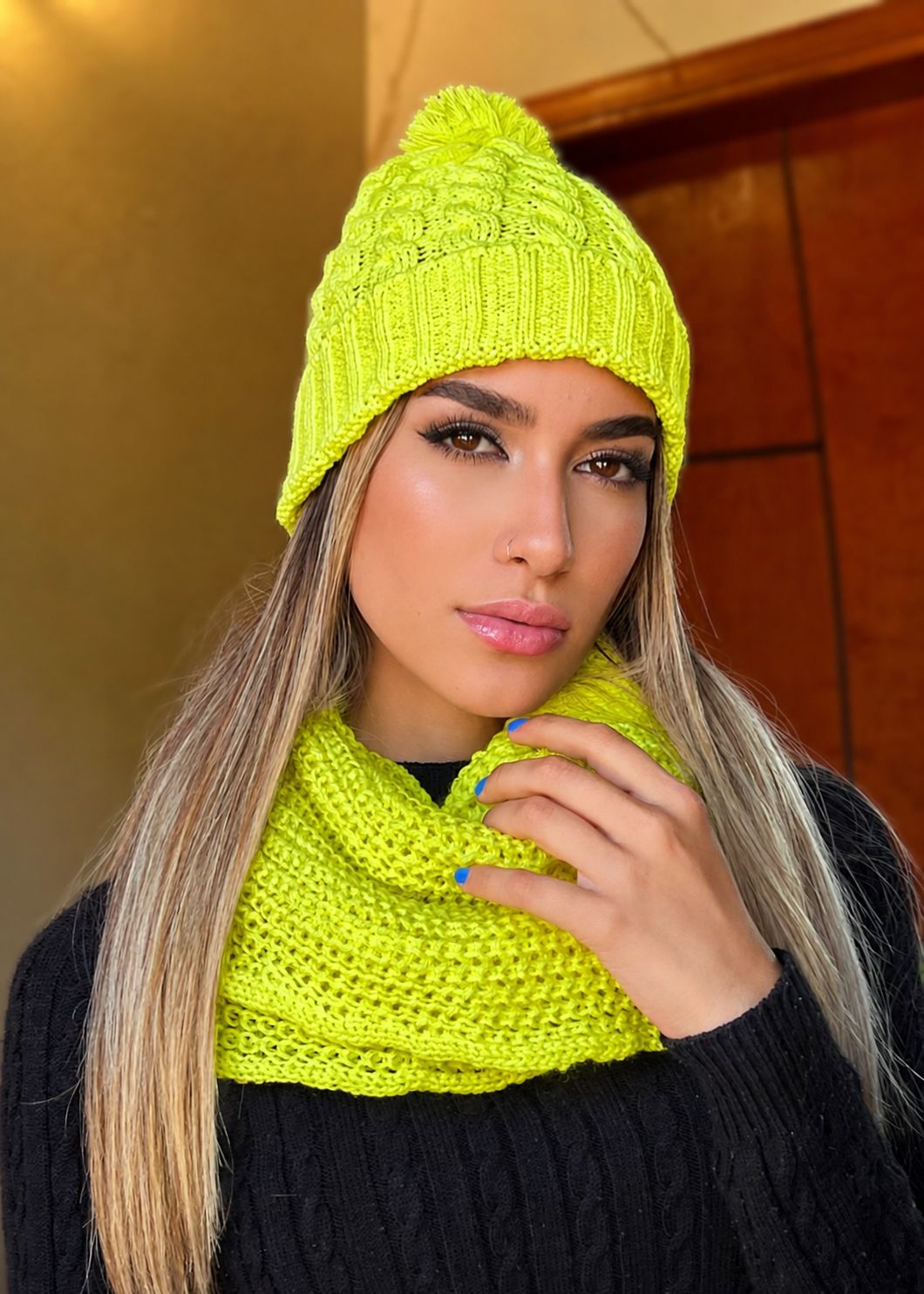 conjunto gorro e gola-lima