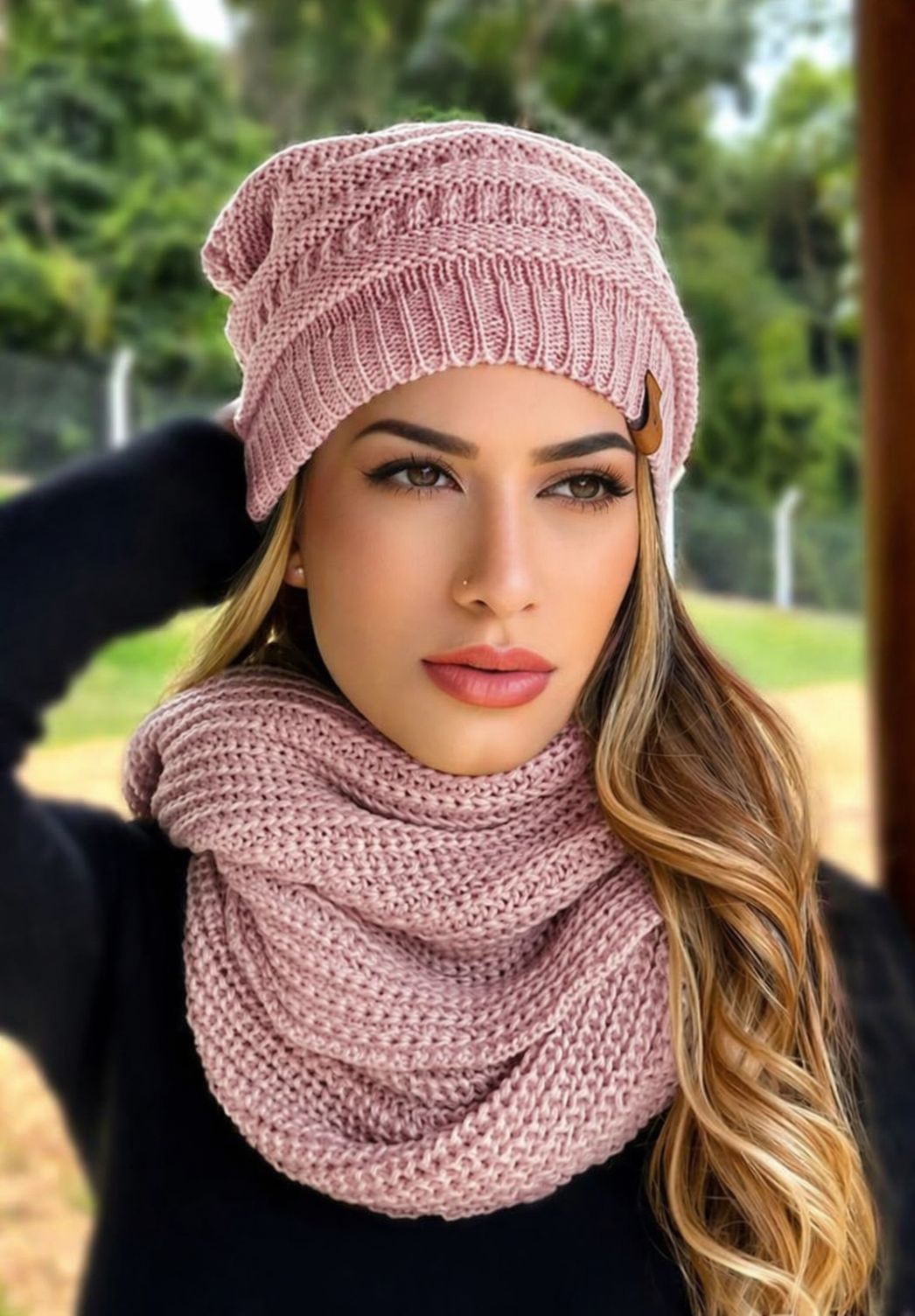 conjunto gorro e gola-rose